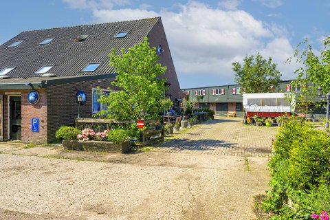 Het terrein met de Happy Hoeve waar ook de horeca gevestigd is